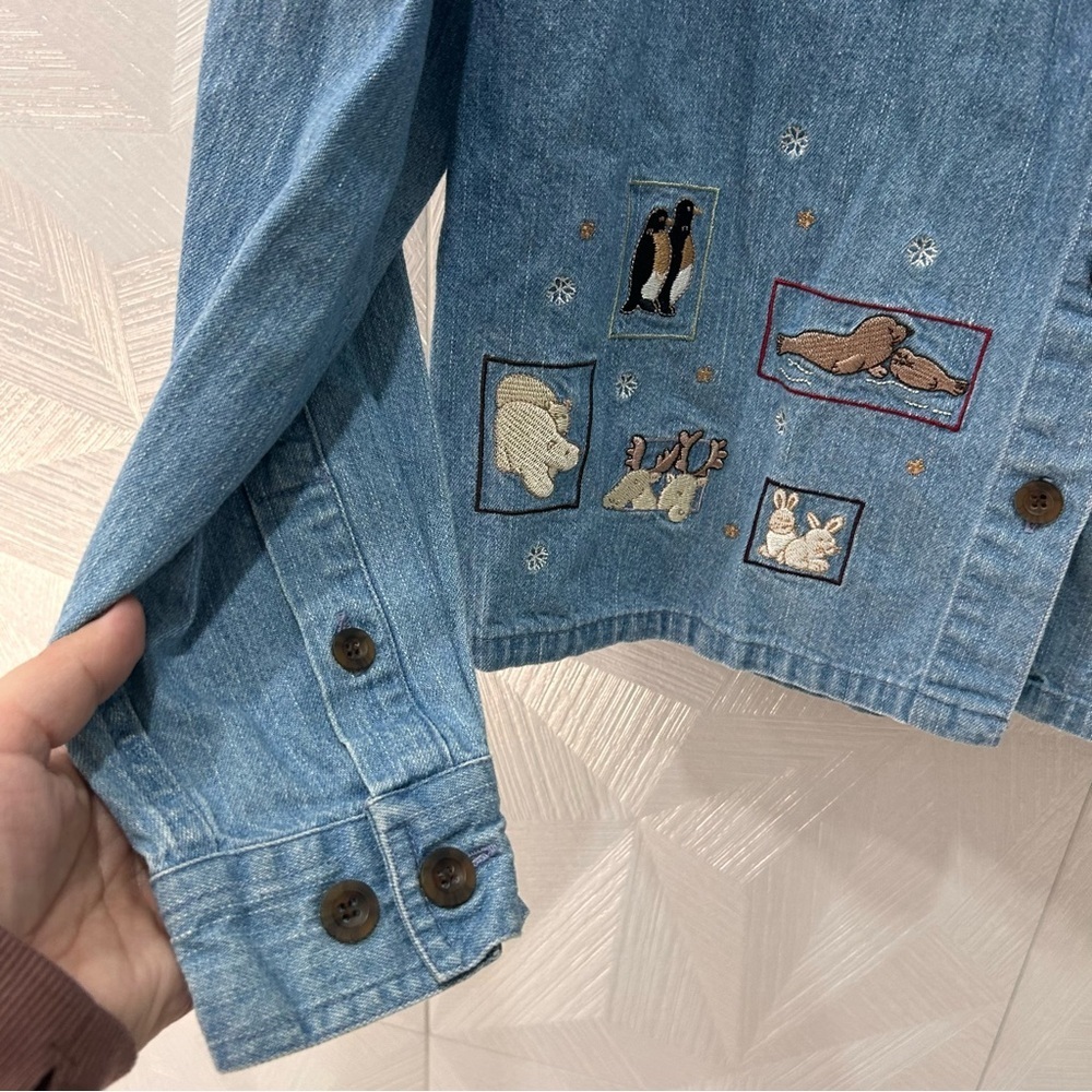 Christopher & Banks Embroidered Noah’s Ark Denim Button Up Long Sleeve Shirt med - Picture 4 of 9